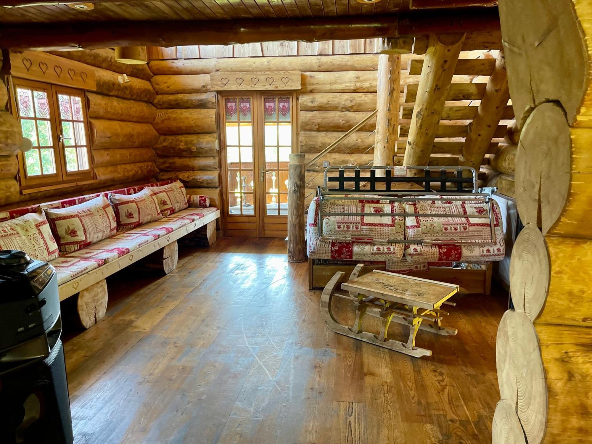 Chalet Spa Le Royal Nathalie Mn La Rouge 拉布雷斯 外观 照片
